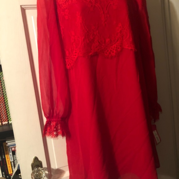 Last One SZ M⭐️Red Dress - Picture 4 of 5
